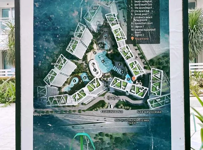 Casa Esciano At Azure Urban * Manila